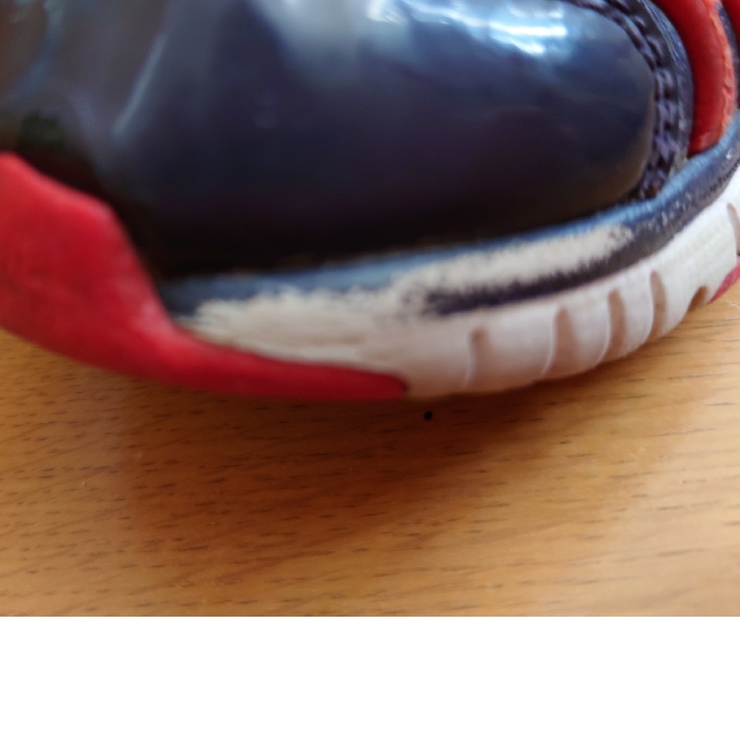 NIKE(ナイキ)のダイナモフリー　18cm キッズ/ベビー/マタニティのキッズ靴/シューズ(15cm~)(スニーカー)の商品写真