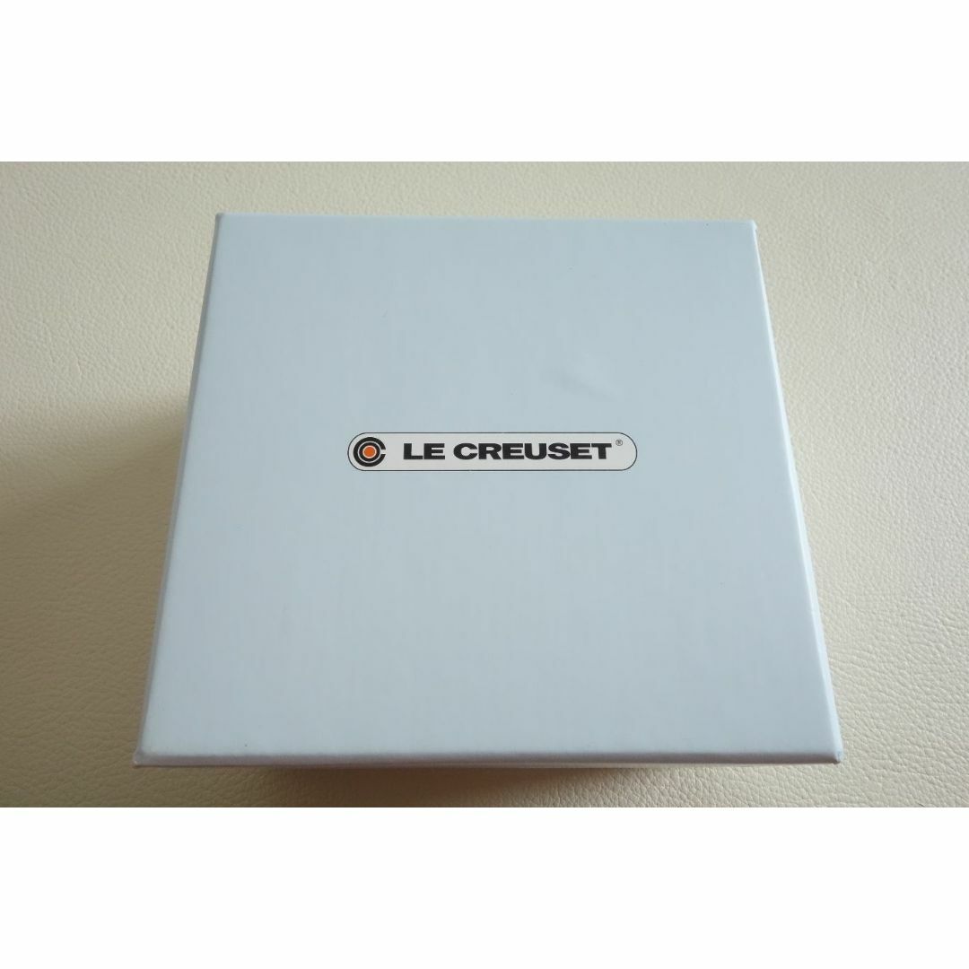 LE CREUSET(ルクルーゼ)の新品 ル・クルーゼ 乳幼児 キッズ 茶碗 ボール 皿 & スプーン セット キッズ/ベビー/マタニティの授乳/お食事用品(プレート/茶碗)の商品写真