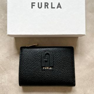 【新品未使用箱付き】FURLA　フルラ　折り財布