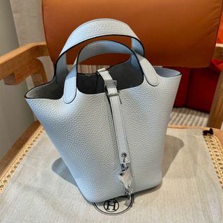 エルメス(Hermes)のHERMES ピコタンロックPM ブルーペール 最新のB刻印(ハンドバッグ)