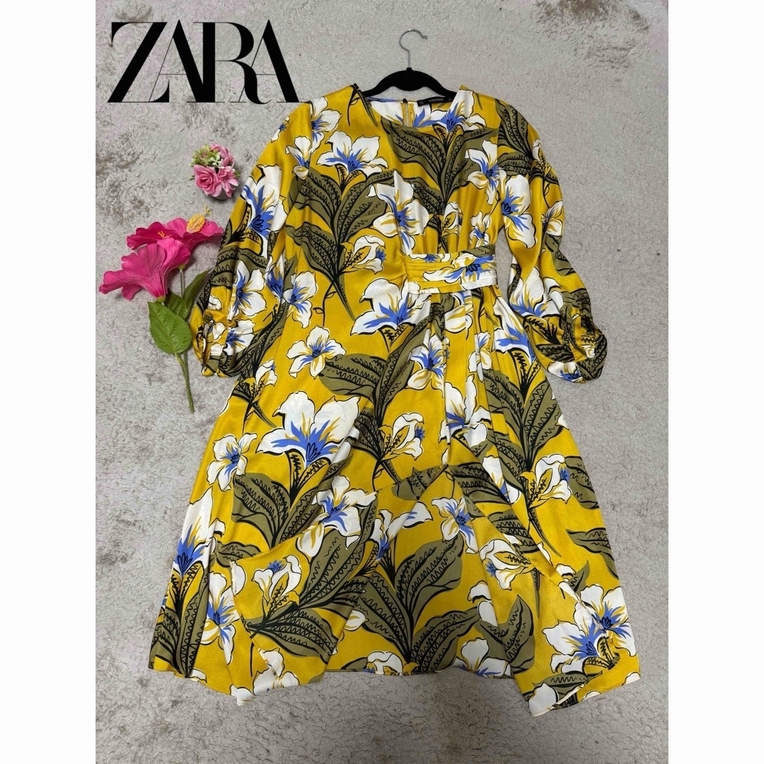 ZARA(ザラ)の美品✨ZARA BASIC ロングワンピース 花柄  バルーン袖 スリット レディースのワンピース(ロングワンピース/マキシワンピース)の商品写真