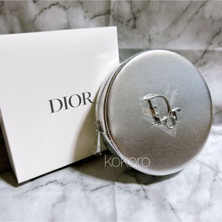 Dior - ディオール ポーチ ノベルティ 2024 最新 シルバー イベント限定 丸型