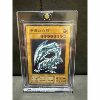 ユウギオウ(遊戯王)の【遊戯王 青眼の白龍 レリーフ SM-51】(Box/デッキ/パック)