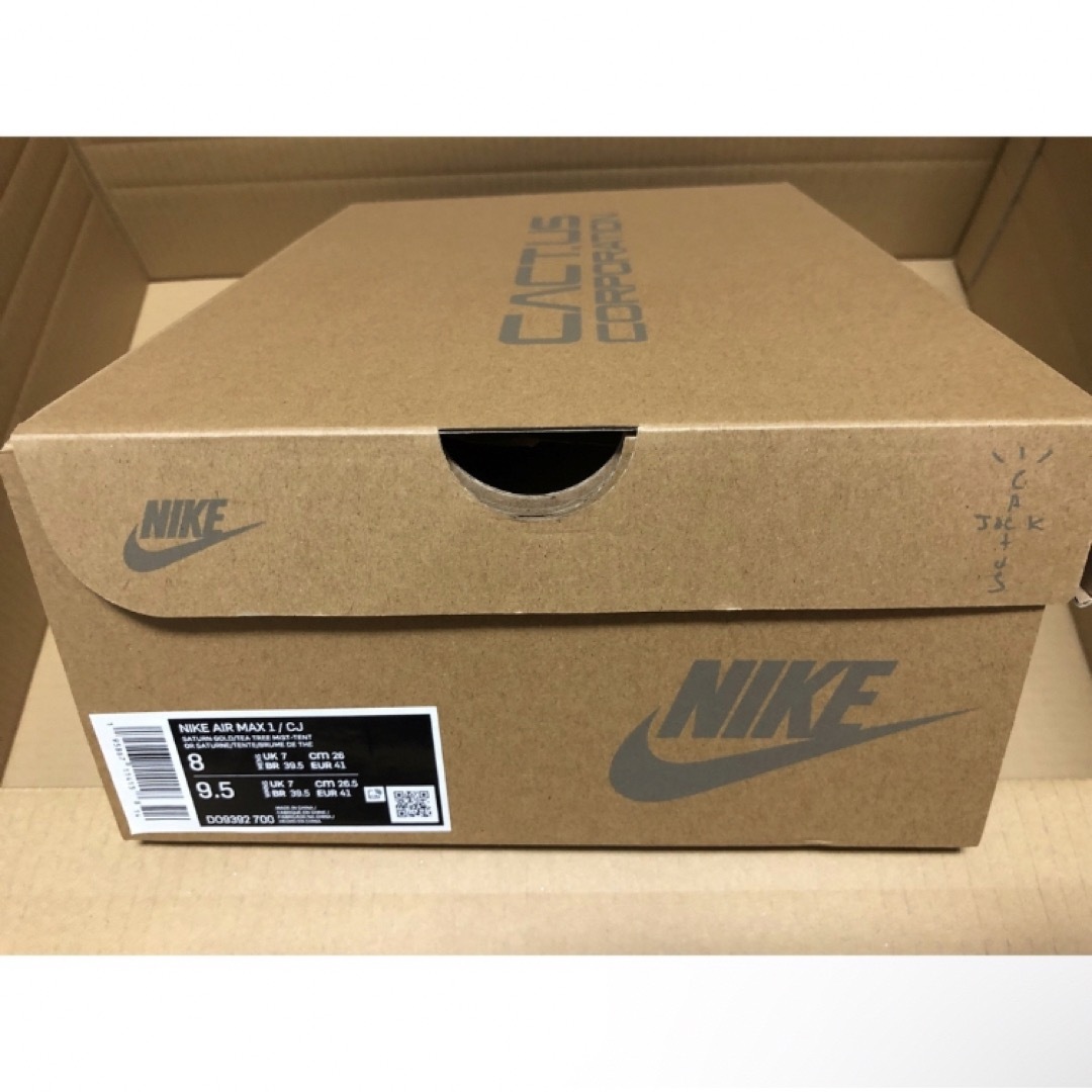 NIKE(ナイキ)の【26cm】Travis Scott × Nike Air Max 1 Gold メンズの靴/シューズ(スニーカー)の商品写真