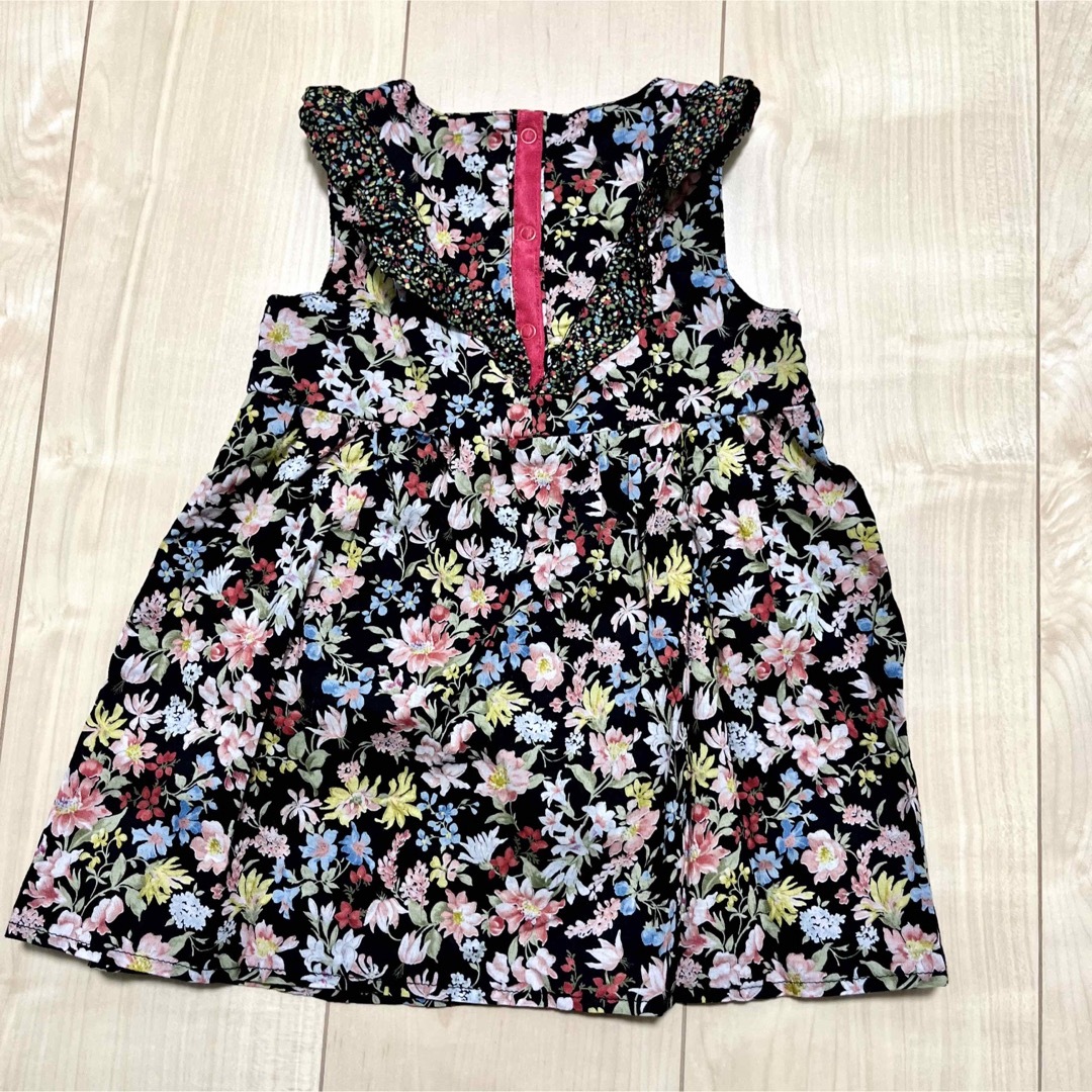 BIJOUX&BEE(ビジューアンドビー)の新品 Bijoux&Bee 花柄 ワンピース 70 80 キッズ/ベビー/マタニティのベビー服(~85cm)(ワンピース)の商品写真