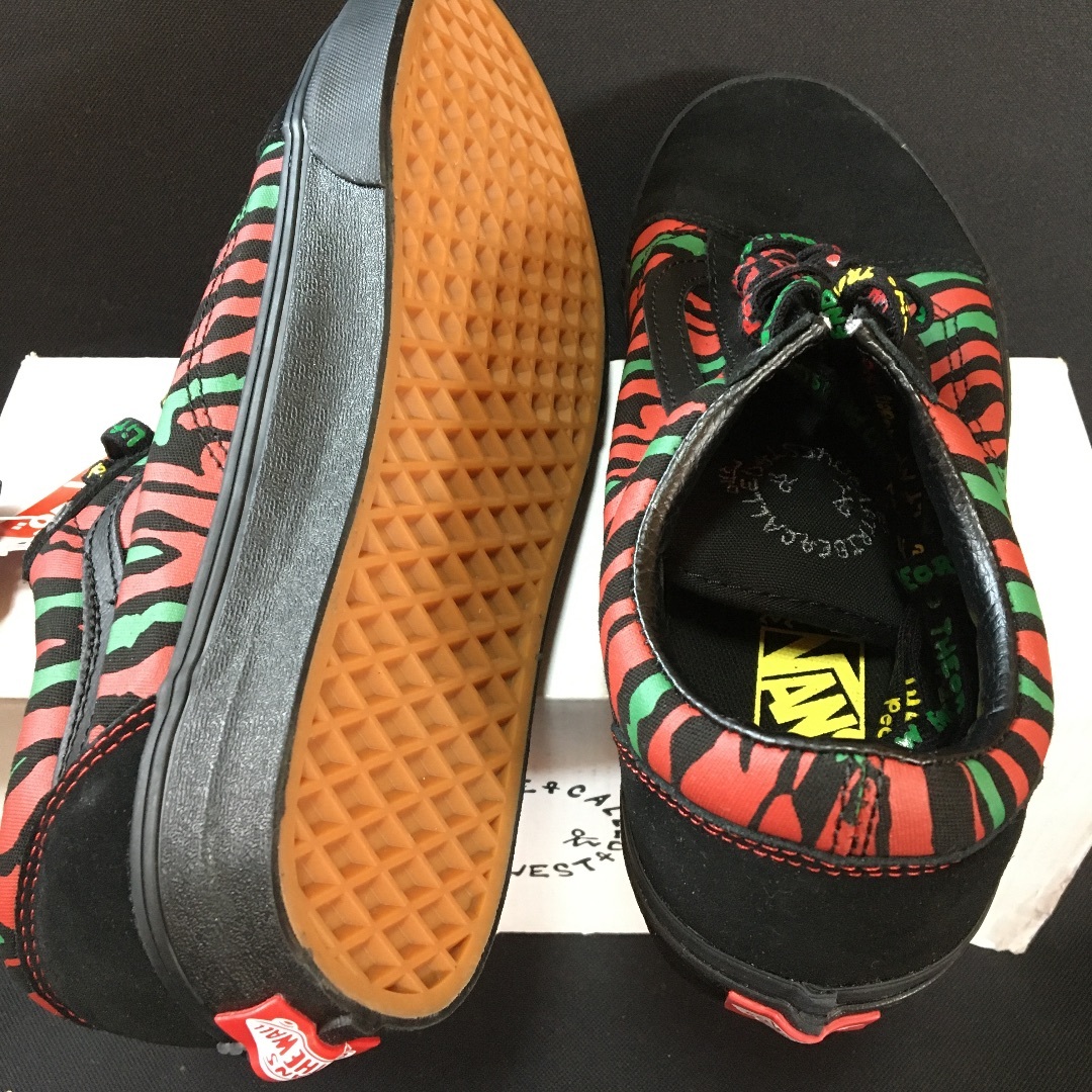 OLD SKOOL（VANS）(オールドスクール)の新品 28 VANS ATCQ X OLD SKOOL トライブ メンズの靴/シューズ(スニーカー)の商品写真