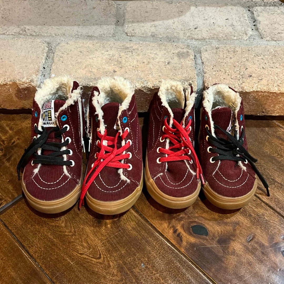 VANS(ヴァンズ)のVANS V38CJ CDB コーデュロイ キッズ/ベビー/マタニティのキッズ靴/シューズ(15cm~)(スニーカー)の商品写真