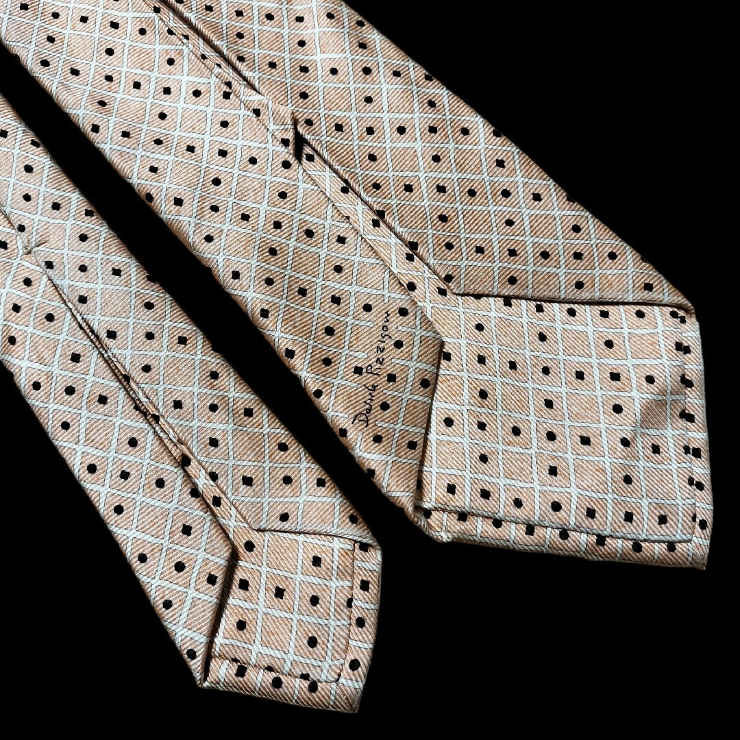 BVLGARI(ブルガリ)の【BVLGARI】　ブルガリ　ピンク系　チェック柄　イタリア製 メンズのファッション小物(ネクタイ)の商品写真