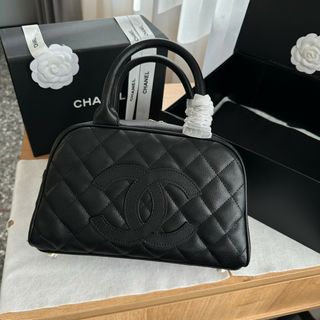 シャネル(CHANEL)の☆美品☆ CHANEL シャネル トートバッグ ハンドバッグ(ロングワンピース/マキシワンピース)