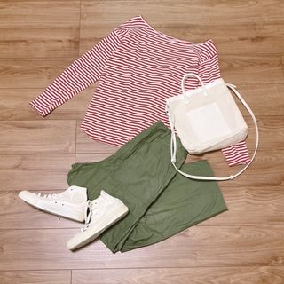 スピックアンドスパン(Spick & Span)の大人可愛いカーゴパンツコーデ♡スローブイエナボーダーカットソー(ワークパンツ/カーゴパンツ)