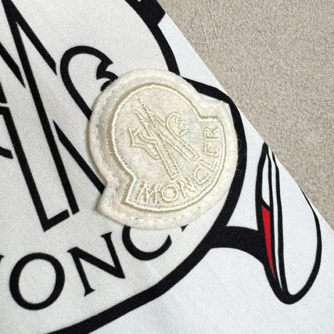 MONCLER - 【新品未使用タグ付き】 モンクレール 半袖シャツの通販 by MONCLER - 【新品未使用タグ付き】 モンクレール 半袖シャツの通販 by