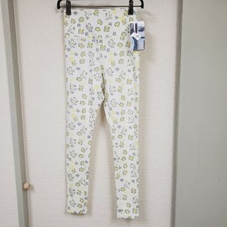 新品タグ付き!! [sn]スーパーナチュラル☆花柄レギンス(レギンス/スパッツ)