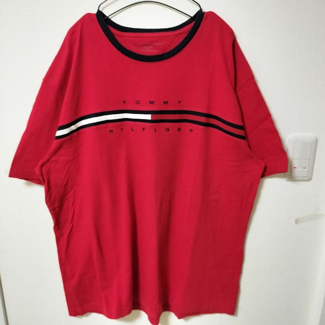 TOMMY HILFIGER(トミーヒルフィガー)のトミーヒルフィガー レッド 半袖Tシャツ 刺繍ロゴ 人気デザイン 男性XXL メンズのトップス(Tシャツ/カットソー(半袖/袖なし))の商品写真