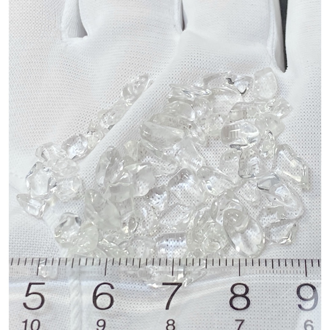 【浄化】天然石  ブラジル産AAAA水晶S さざれ石　100g ハンドメイドの素材/材料(各種パーツ)の商品写真