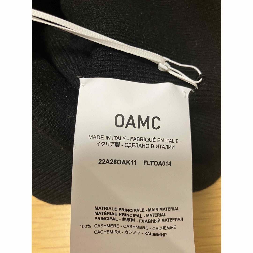 OAMC(オーエーエムシー)のOAMC カシミアビーニー　ブラック　値段交渉可！ メンズの帽子(ニット帽/ビーニー)の商品写真