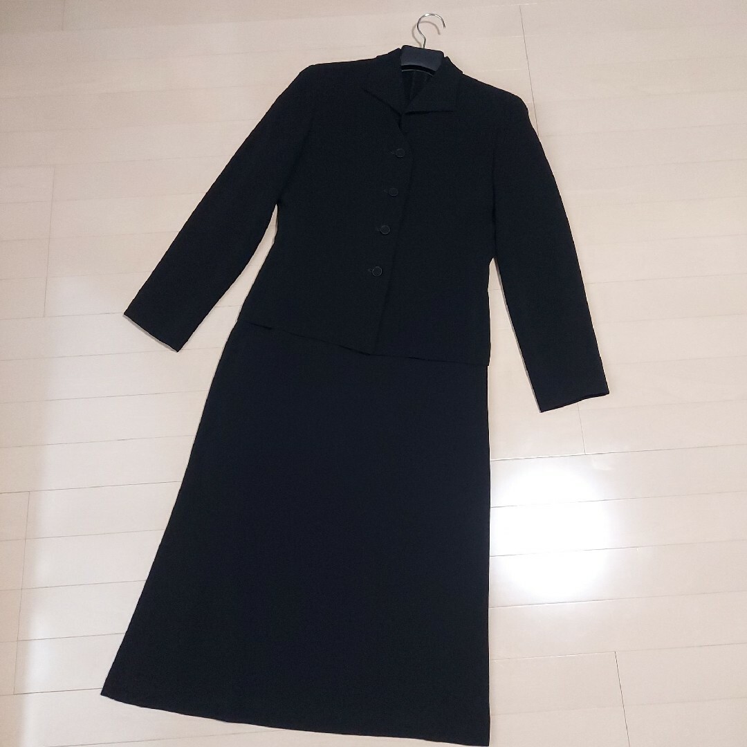 TOKYO SOIR(トウキョウソワール)の(極美品)東京ソワール SOIR BENIR 喪服 礼服 ブラックフォーマル レディースのフォーマル/ドレス(礼服/喪服)の商品写真