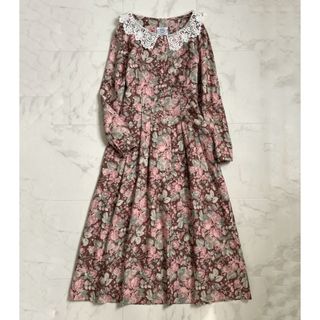 ローラアシュレイ(LAURA ASHLEY)の美品 70's ローラアシュレイ 花柄 襟 レース ロングワンピース(ロングワンピース/マキシワンピース)