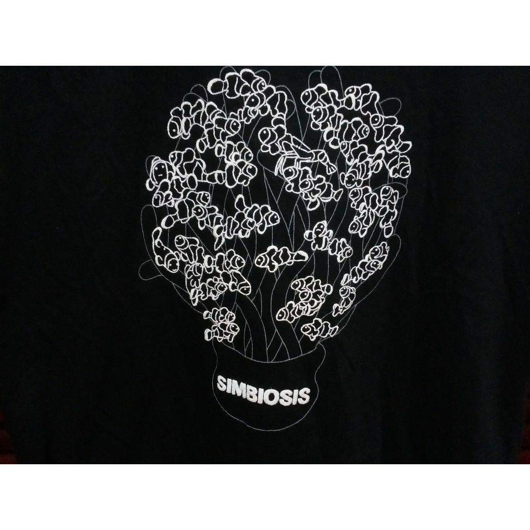 marble(マーブル)の【匿名配送】未使用 marble SUD SIMBIOSIS Tシャツ 黒  レディースのトップス(Tシャツ(半袖/袖なし))の商品写真