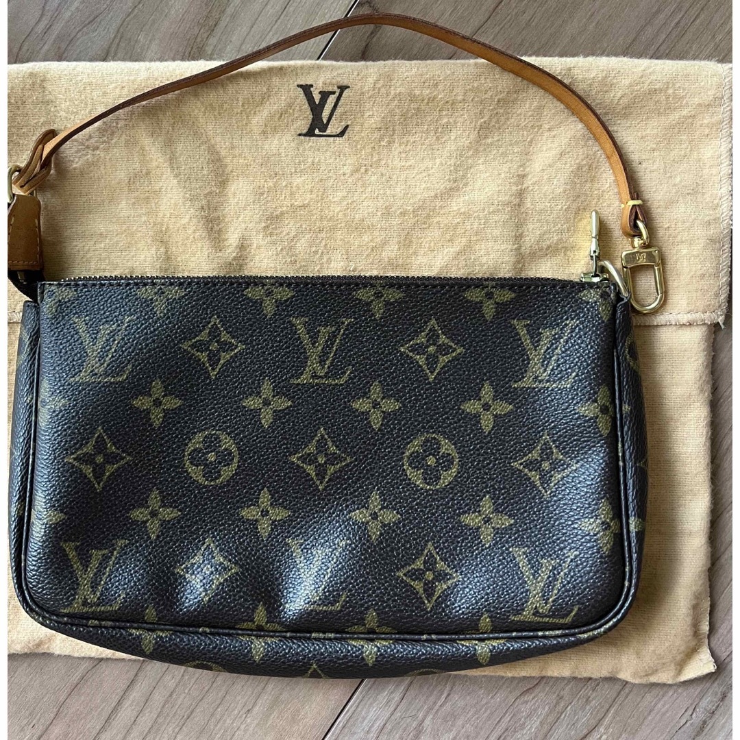 LOUIS VUITTON(ルイヴィトン)のルイヴィトン　アクセサリーポーチ レディースのバッグ(ショルダーバッグ)の商品写真