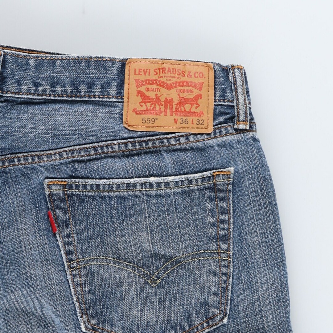 Levi's(リーバイス)の古着 リーバイス Levi's 559 ストレートデニムパンツ メンズw37 /eaa436976 メンズのパンツ(デニム/ジーンズ)の商品写真