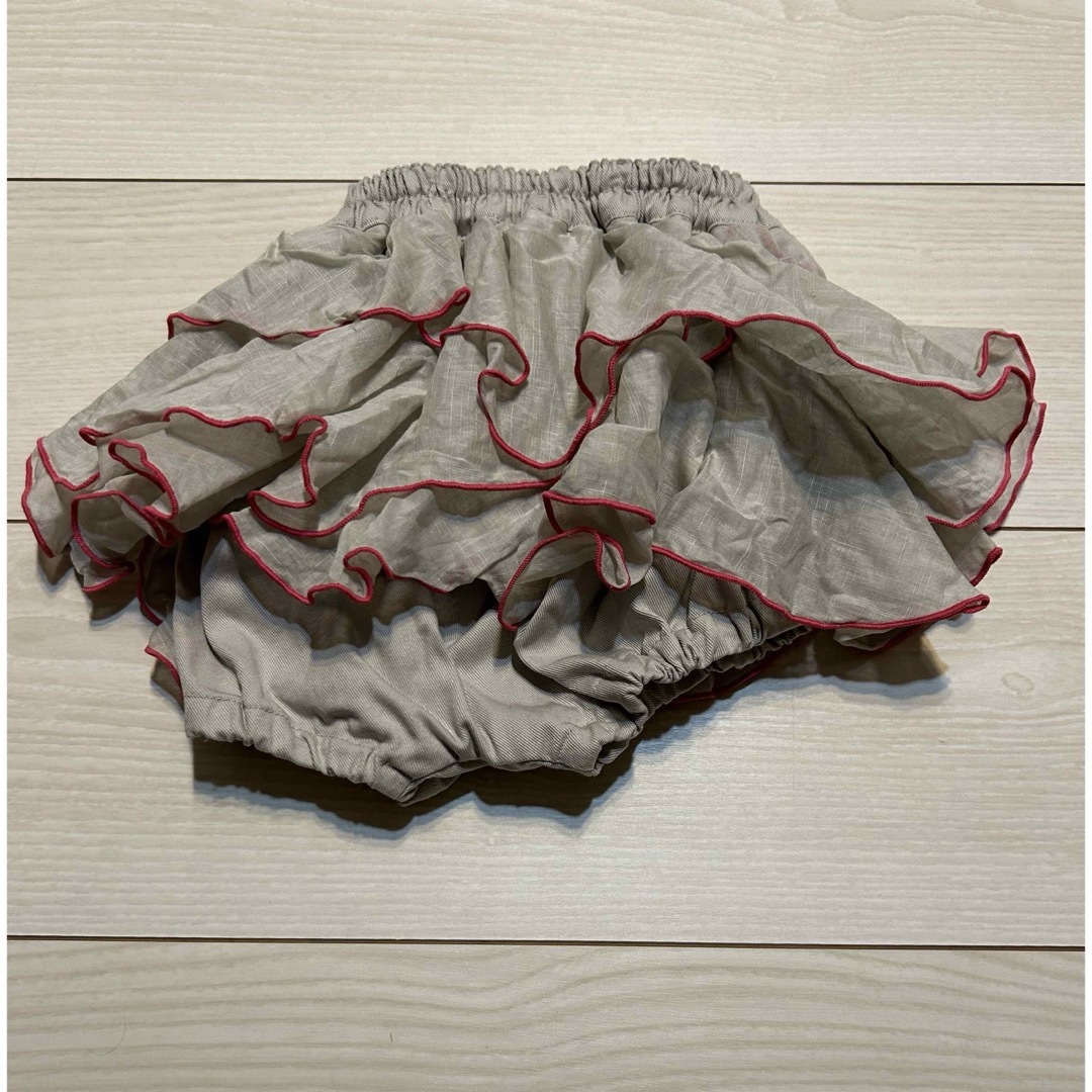 ブーケブルマ キッズ/ベビー/マタニティのベビー服(~85cm)(パンツ)の商品写真