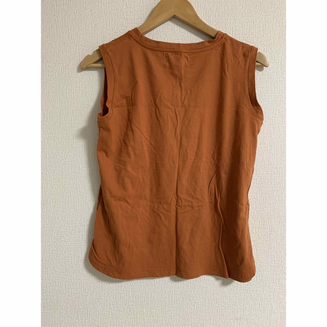 レディース　タンクトップ　オレンジ　シンプル　M レディースのトップス(Tシャツ(半袖/袖なし))の商品写真