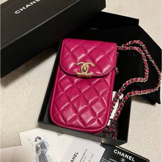 シャネル(CHANEL)のCHANEL フォンショルダーバッグ　フォンケース(ショルダーバッグ)