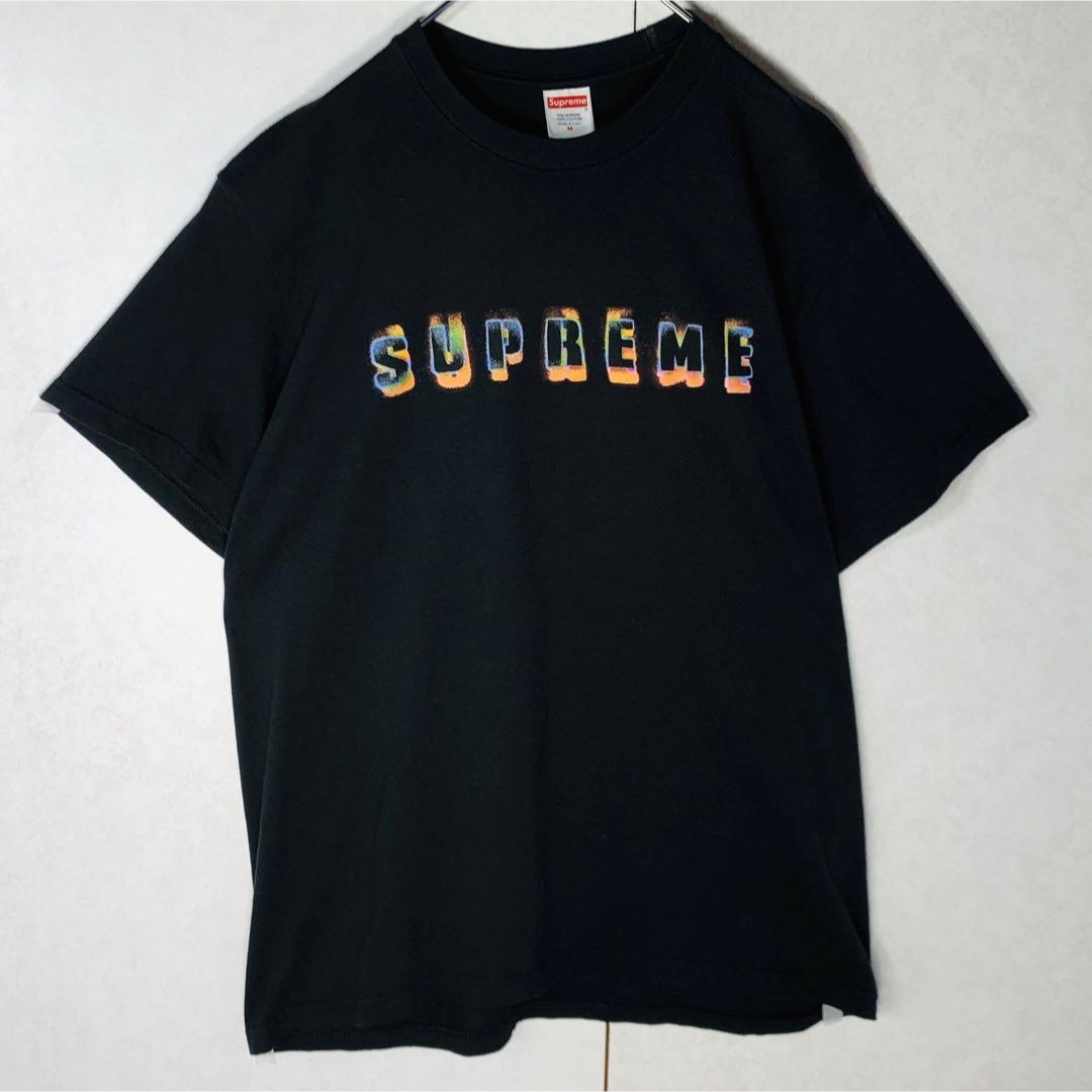 Supreme(シュプリーム)の【人気デザイン】シュプリーム センターロゴ ステンシルロゴ 定番カラー 黒 M メンズのトップス(Tシャツ/カットソー(半袖/袖なし))の商品写真