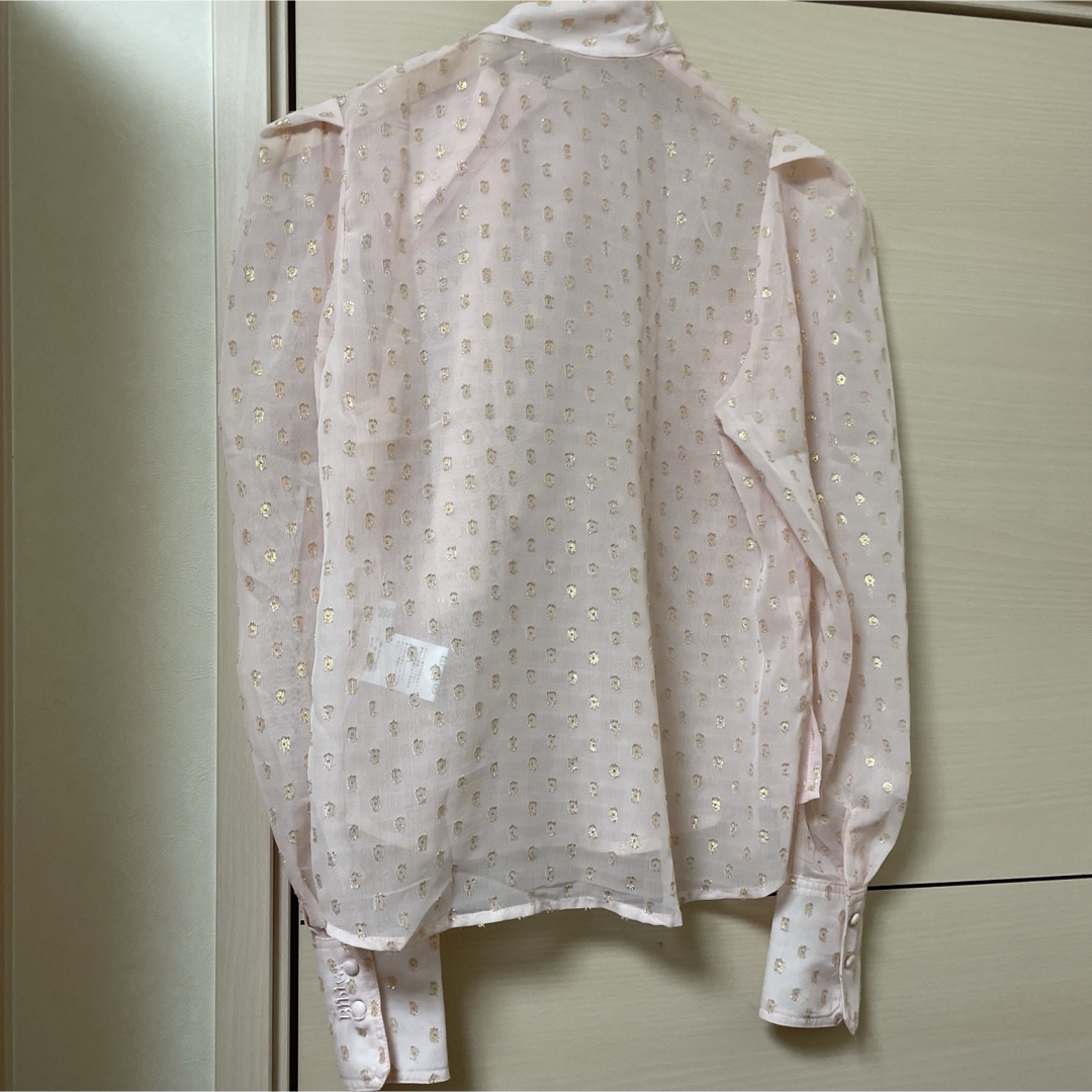 Bibiy. RIBBON CUFFS BLOUSE shiny pinkの通販 by ❤︎|ラクマ Bibiy. RIBBON CUFFS BLOUSE shiny pinkの通販 by ❤︎|ラクマ
