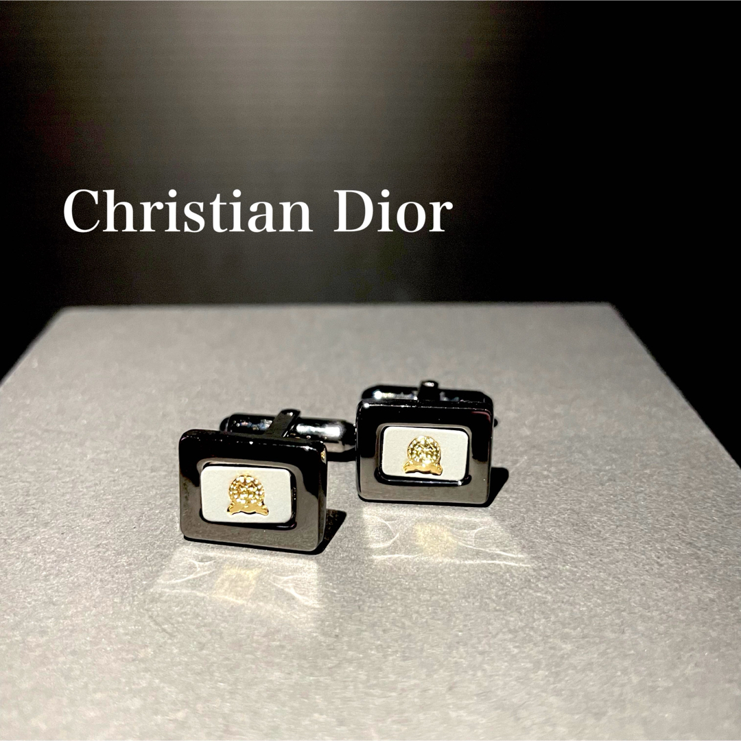 Christian Dior(クリスチャンディオール)の 【ブラック刻印あり】k006 クリスティアンディオール　dior カフス メンズのファッション小物(カフリンクス)の商品写真