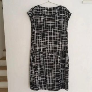 【美品】marimekko  マリメッコ  リネンワンピース　SEELI