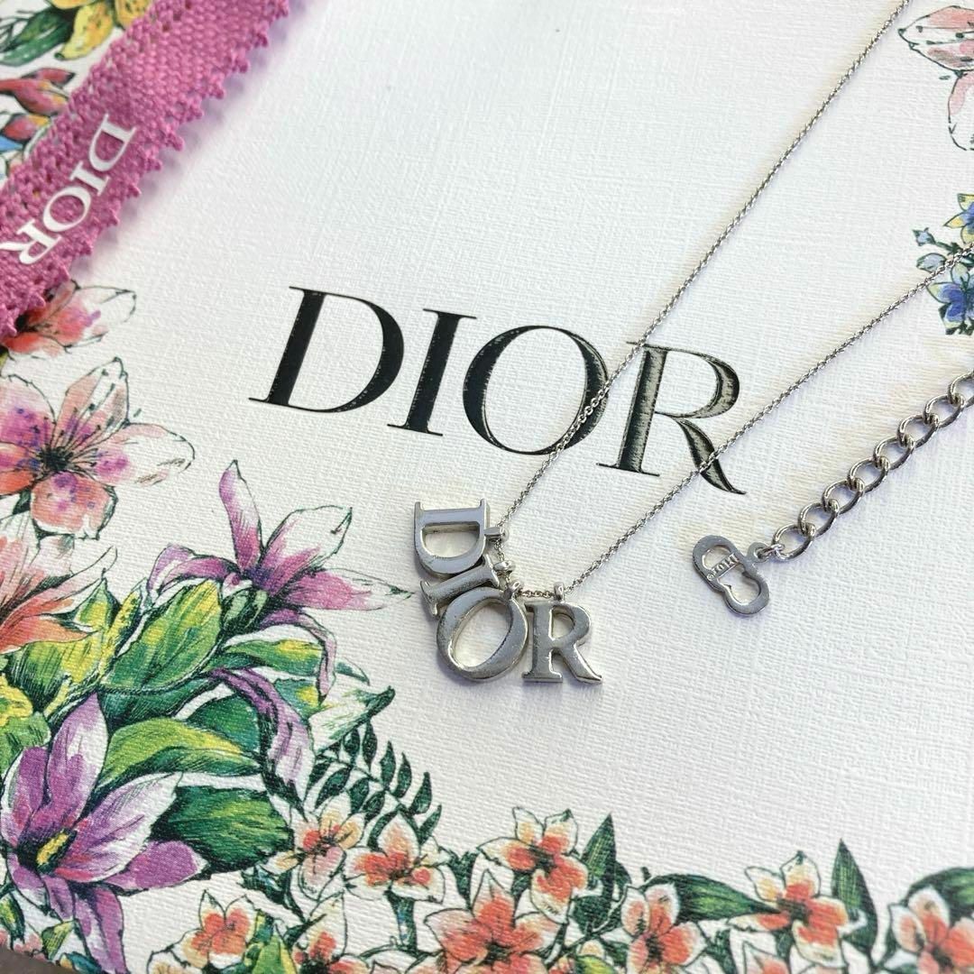 Christian Dior(クリスチャンディオール)の【ディオール】美品✨ネックレス CDロゴ スイング シルバー ヴィンテージ レディースのアクセサリー(ネックレス)の商品写真