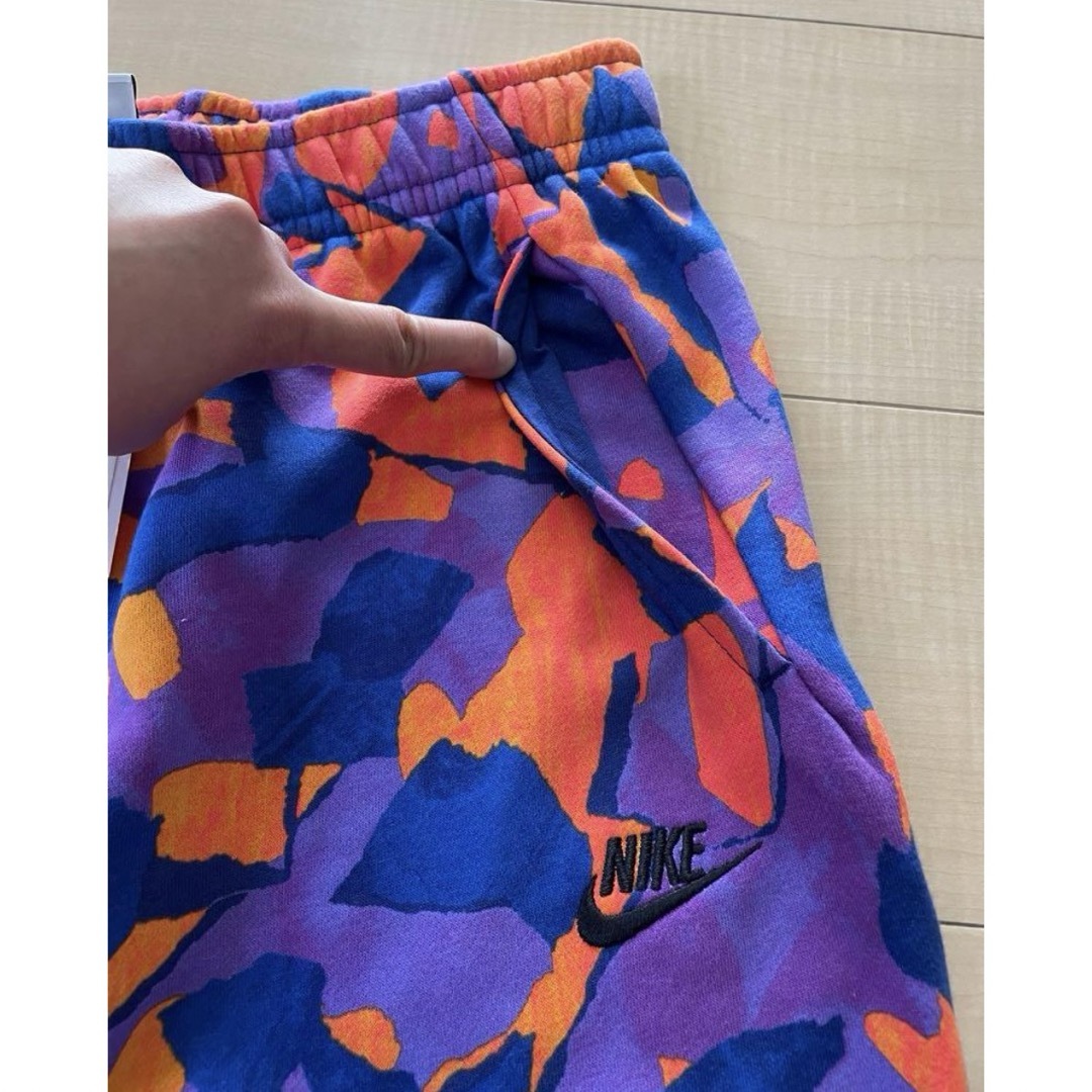 NIKE(ナイキ)のNIKE Mサイズ　短パン　ハーフパンツ 新品未使用 自宅保管 メンズのパンツ(ショートパンツ)の商品写真