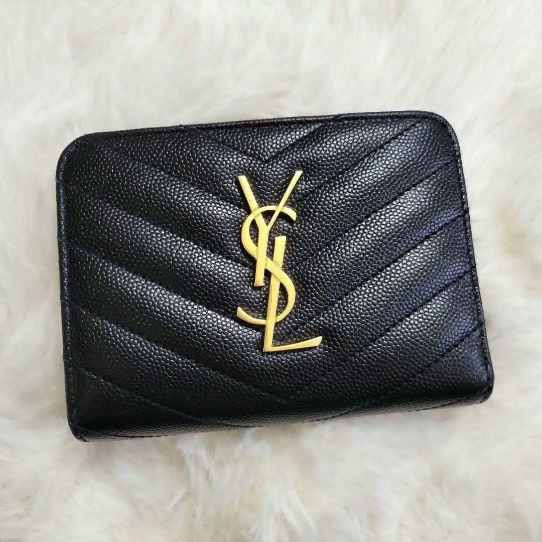 Saint Laurent(サンローラン)の【美品】 イヴサンローラン 二つ折り財布 キャビアスキン YSL ブラック 黒 レディースのファッション小物(財布)の商品写真