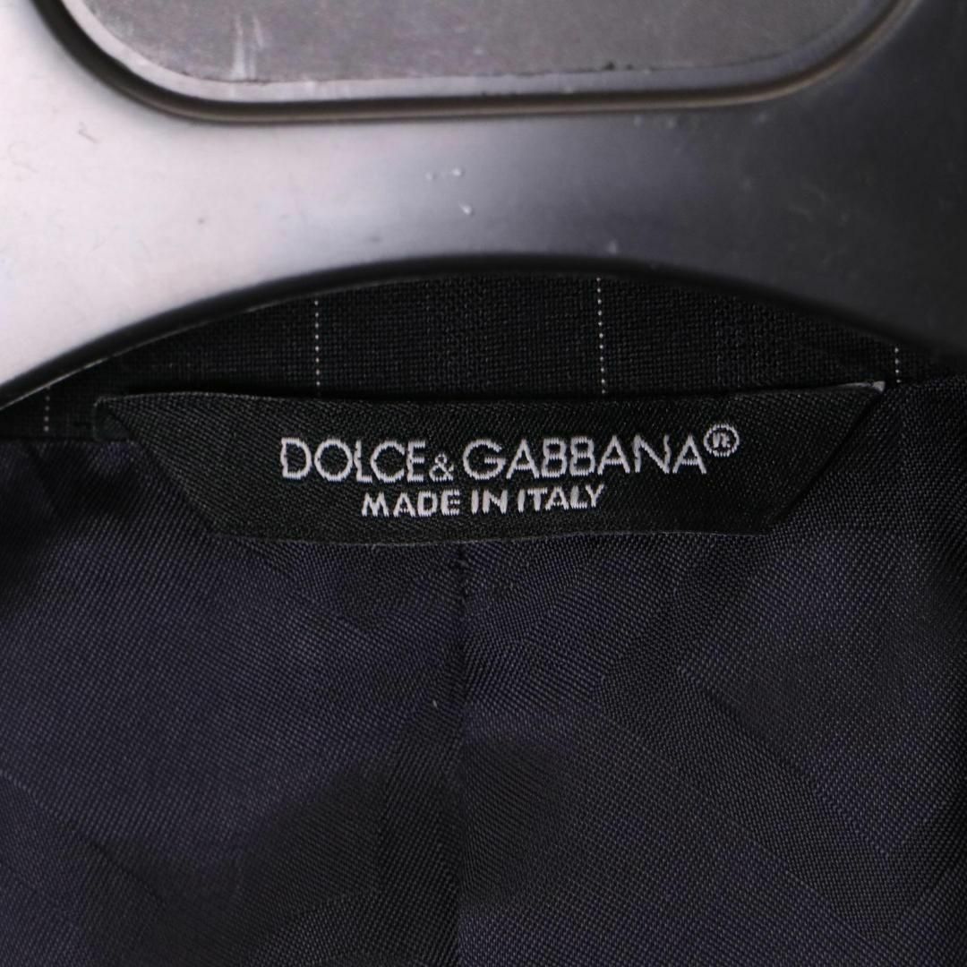 DOLCE&GABBANA(ドルチェアンドガッバーナ)のドルチェ&ガッバーナ　ストライプ　黒系　セットアップスーツ　44サイズ　ウール メンズのスーツ(その他)の商品写真