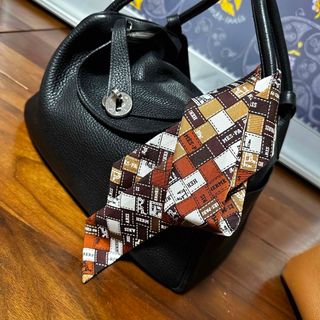 エルメス(Hermes)のエルメス　ツイリー　ボルデュック　ブラウン系　シャネル　フォクシー　ディオール(バンダナ/スカーフ)