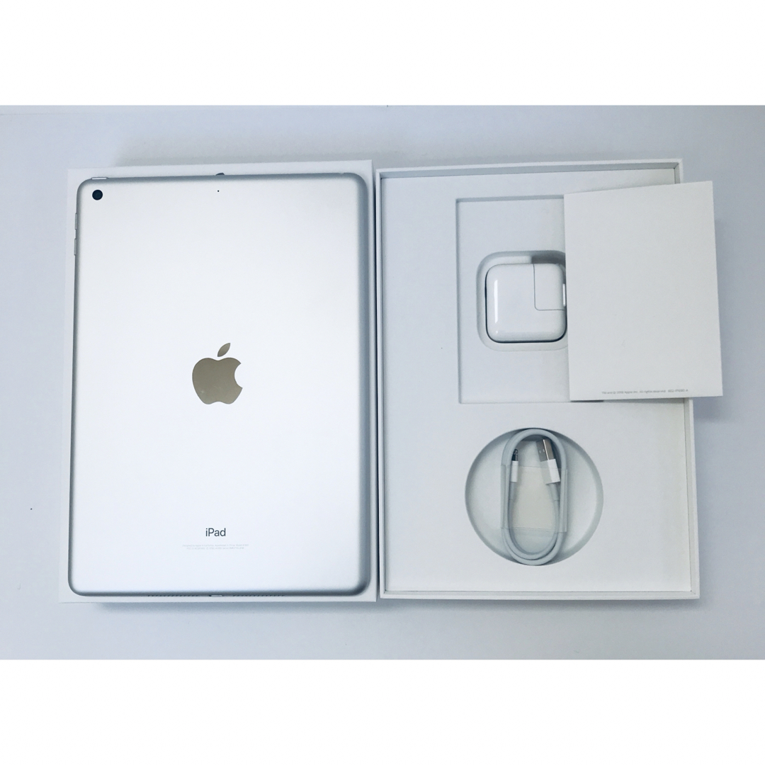 Apple(アップル)のApple iPad 第6世代Wi-Fi 32GB 【美品】 スマホ/家電/カメラのPC/タブレット(タブレット)の商品写真