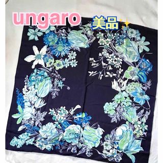 emanuel ungaro - 美品✨ungaro 　シルク100% 大判スカーフ　ネイビー地にフラワー柄