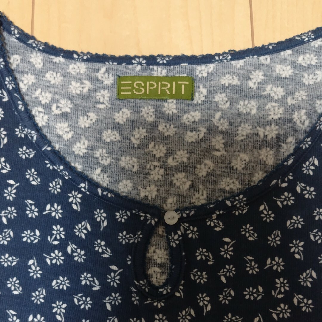 Esprit(エスプリ)のESPRIT Tシャツ Mサイズ レディースのトップス(カットソー(半袖/袖なし))の商品写真