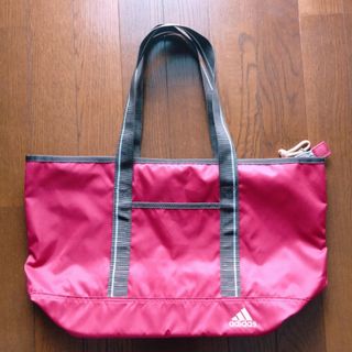 adidas - アディダススポーツバック　トートバッグ