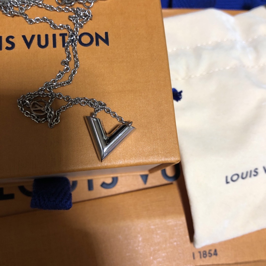 LOUIS VUITTON(ルイヴィトン)のルイヴィトン　ネックレス レディースのアクセサリー(ネックレス)の商品写真