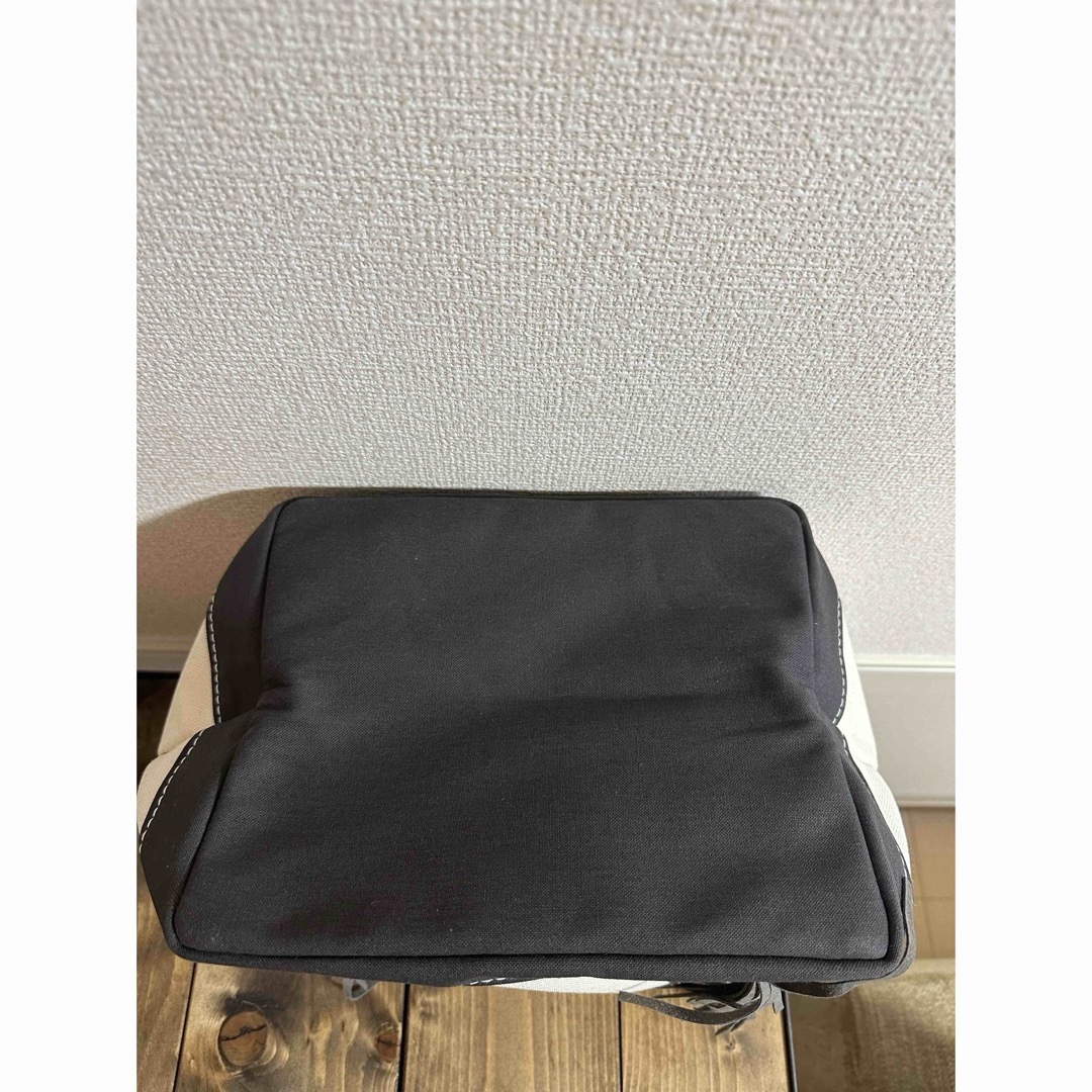 Ayako Eco Suede Tote Bag / M /グレーブラウン レディースのバッグ(トートバッグ)の商品写真