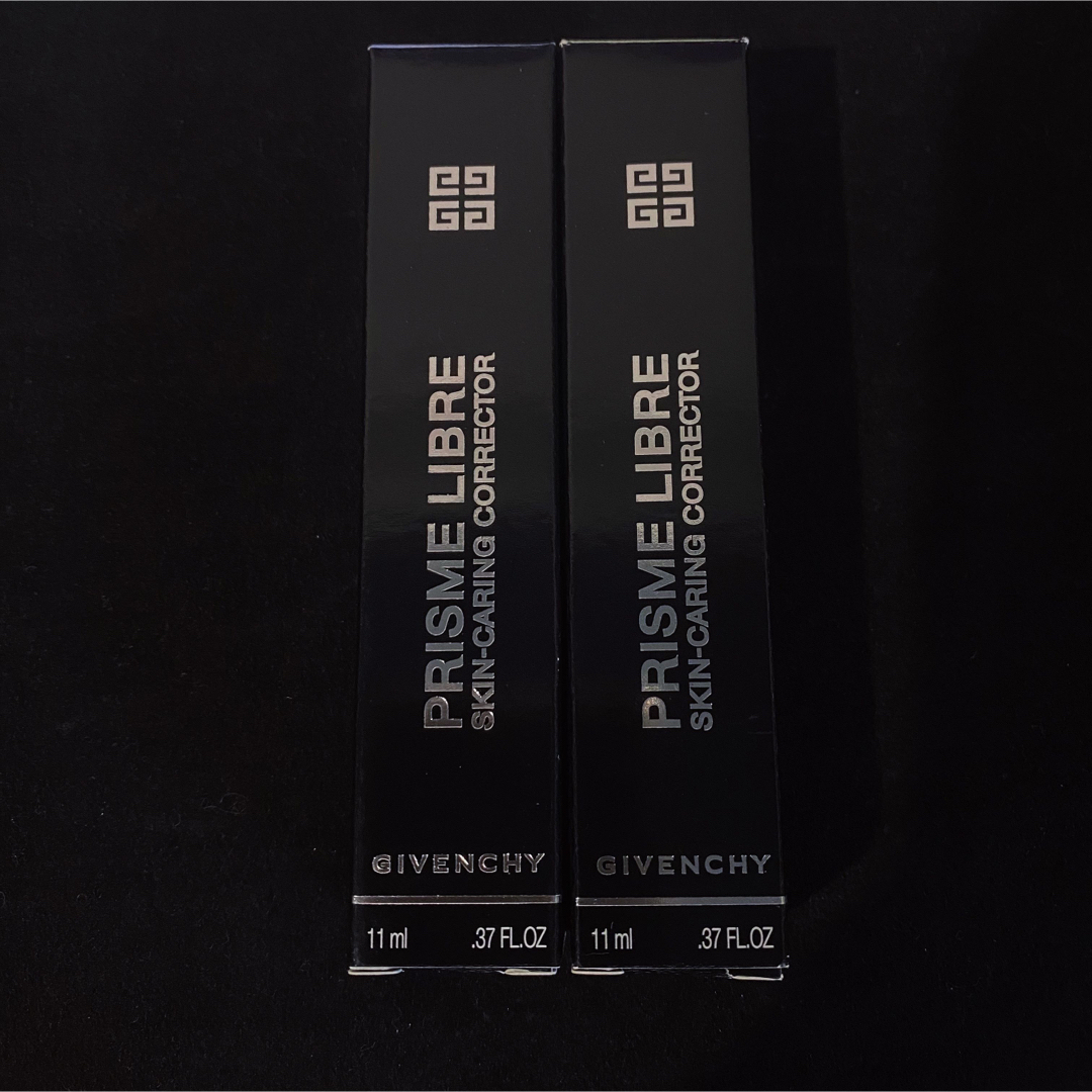 GIVENCHY(ジバンシィ)のGIVENCHY プリズム・リーブル・スキンケアリング・コレクター ブルー 二点 コスメ/美容のベースメイク/化粧品(コントロールカラー)の商品写真