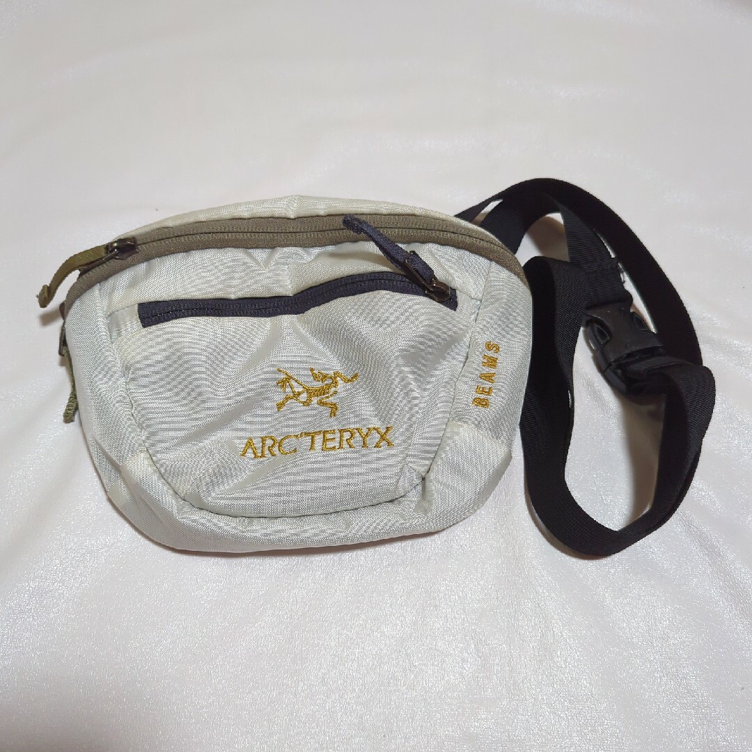 ARC'TERYX(アークテリクス)のBEAMS BOY ARC'TERYX 別注 Mantis1 レディースのバッグ(ショルダーバッグ)の商品写真