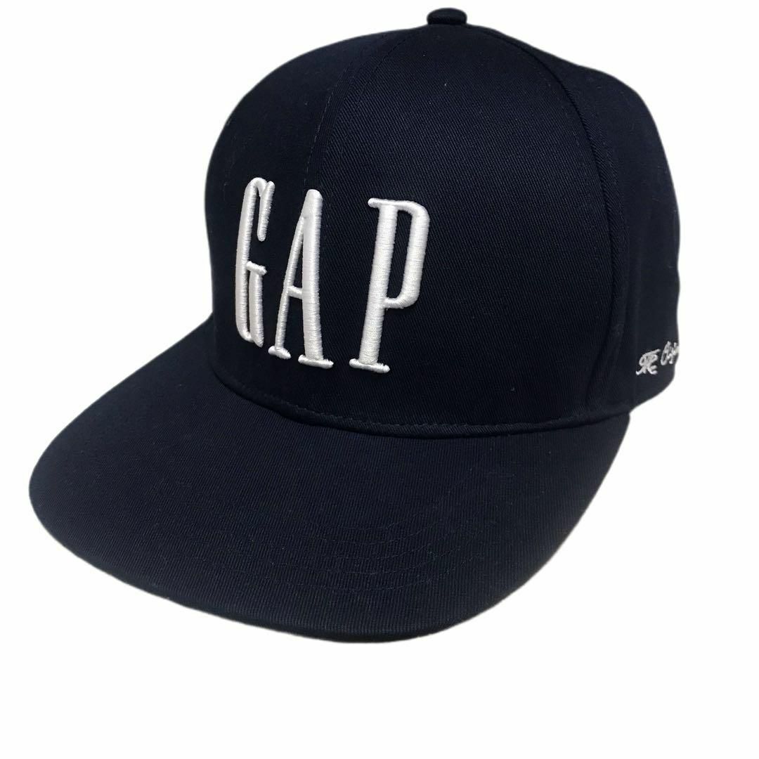 GAP(ギャップ)のGAP 50周年限定 CAP 帽子 ネイビー スナップバック メンズの帽子(キャップ)の商品写真