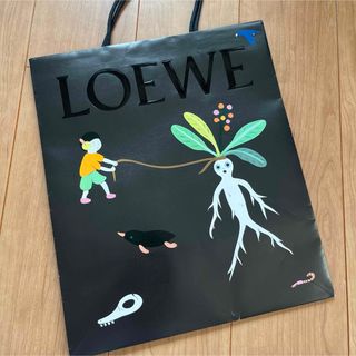 ロエベ(LOEWE)の【ホリデーシーズン限定】loewe ホリデー　ショッパー ショップ袋(ショップ袋)