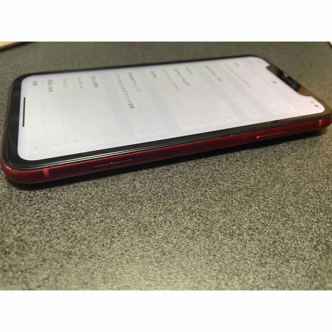 iPhone(アイフォーン)の【バッテリー新品！】iPhone11 128GB PRODUCTRED スマホ/家電/カメラのスマートフォン/携帯電話(スマートフォン本体)の商品写真