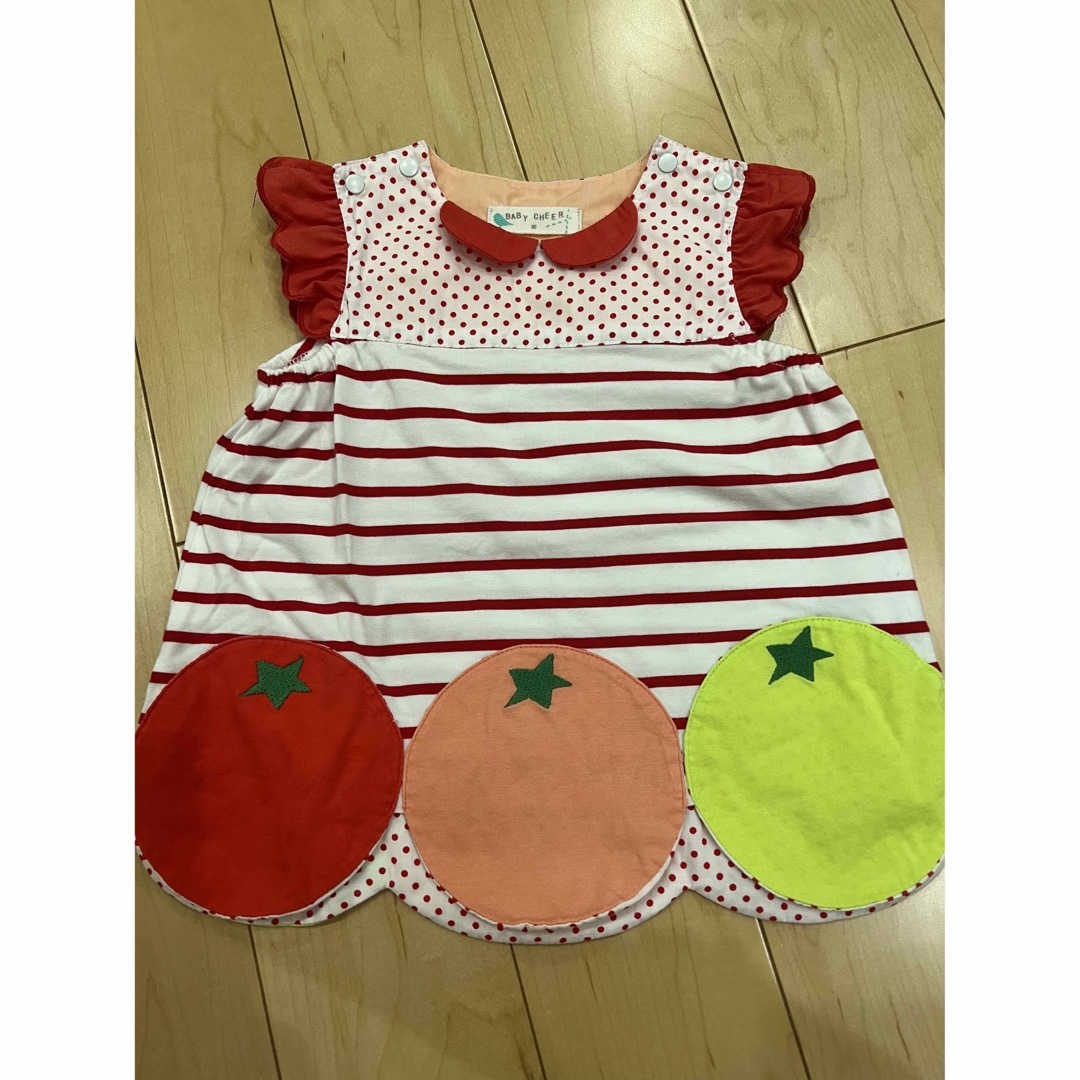 NARUMIYA(ナルミヤ)のBaby Cheer トマトチュニック 80cm キッズ/ベビー/マタニティのベビー服(~85cm)(シャツ/カットソー)の商品写真