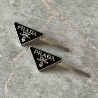 PRADA - PRADA プラダ　ヘアクリップ2セットアクセサリー