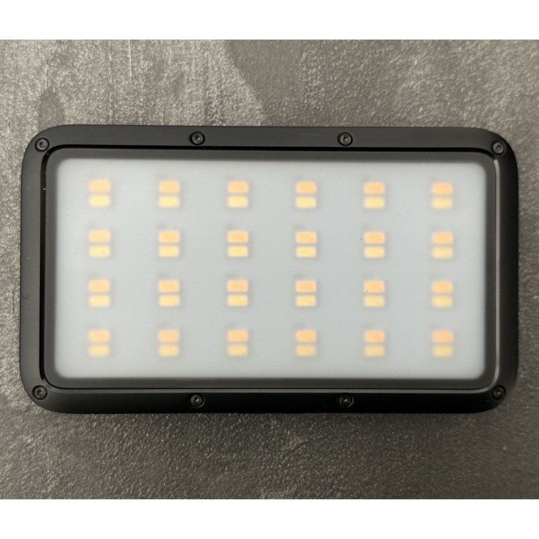 LUMENA2 ルーメナー2 迷彩ブラック　充電式LEDランタン スポーツ/アウトドアのアウトドア(ライト/ランタン)の商品写真